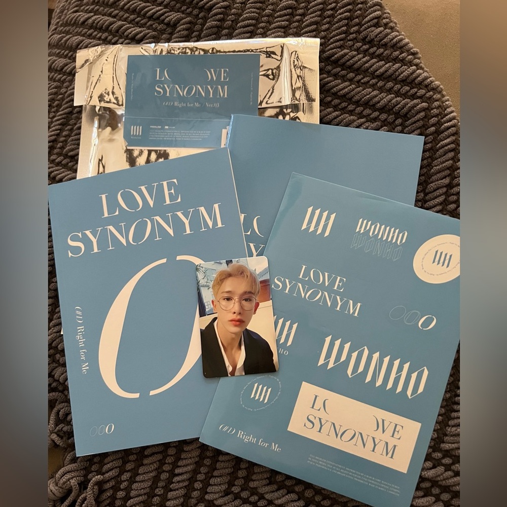 Wonho Love Synonym album set version 3